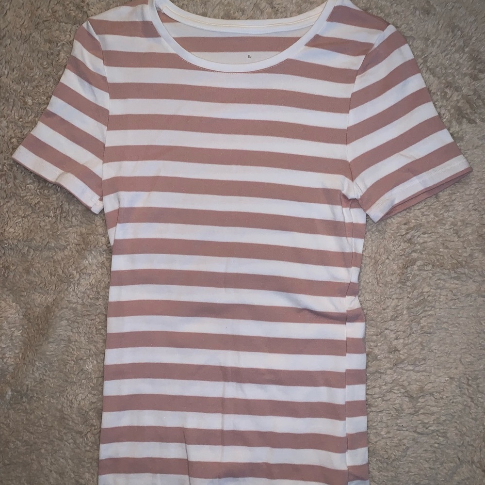 Striped rose and white soft t-shirt